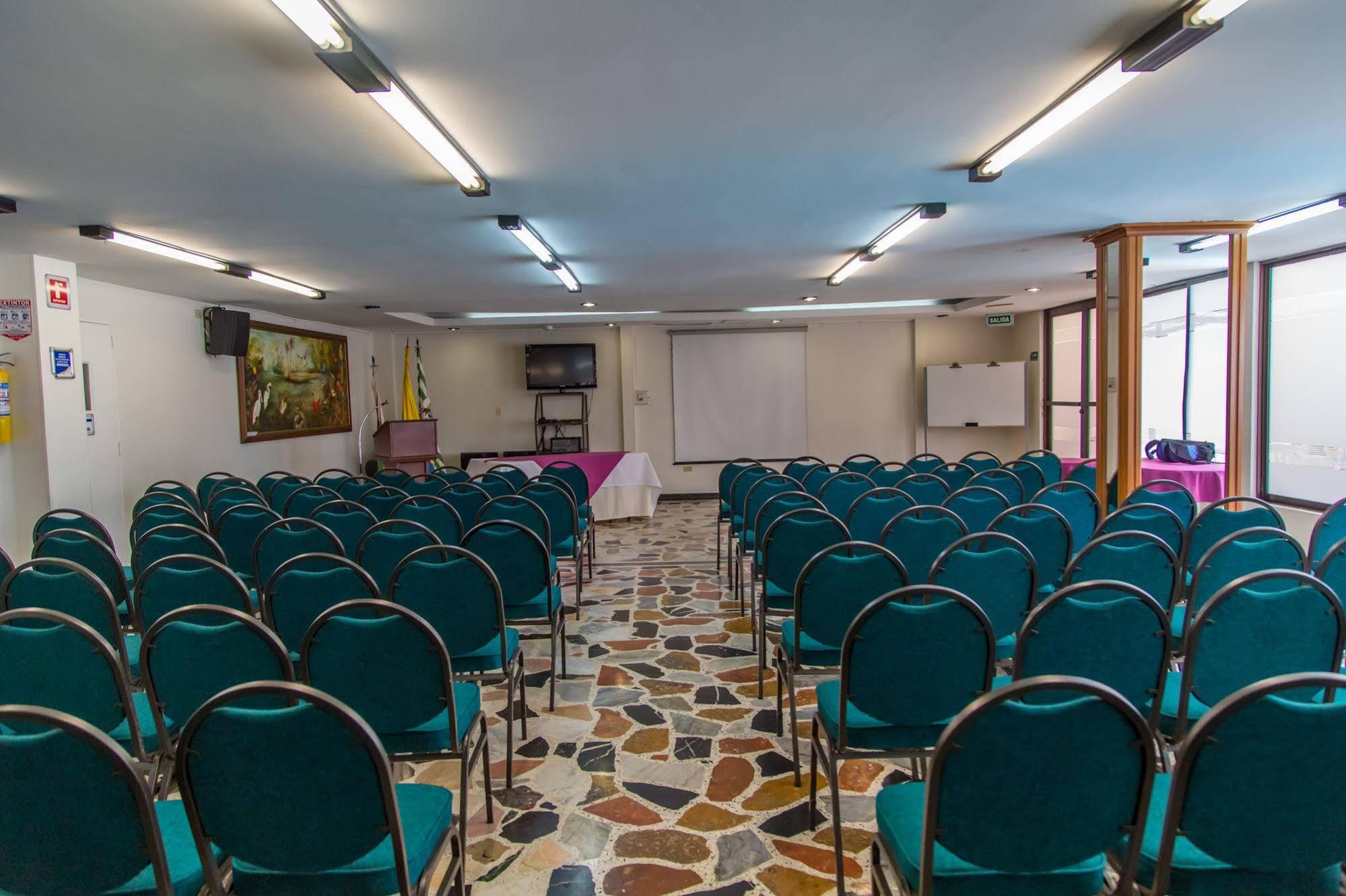 Hotel Don Lolo Вильявисенсио Экстерьер фото